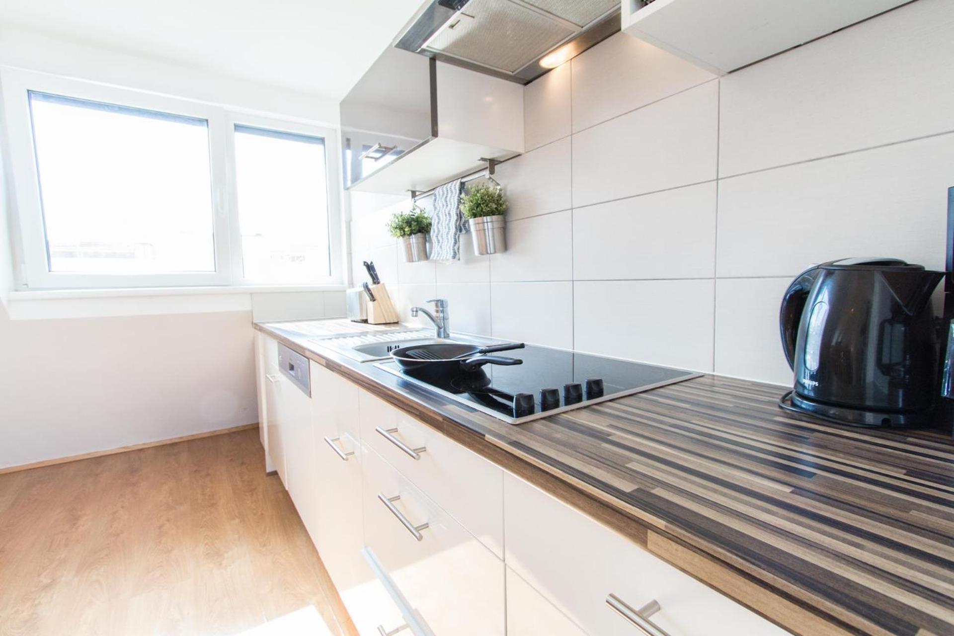 Apartment Mandlgasse I Contactless Check-In Wenen Buitenkant foto