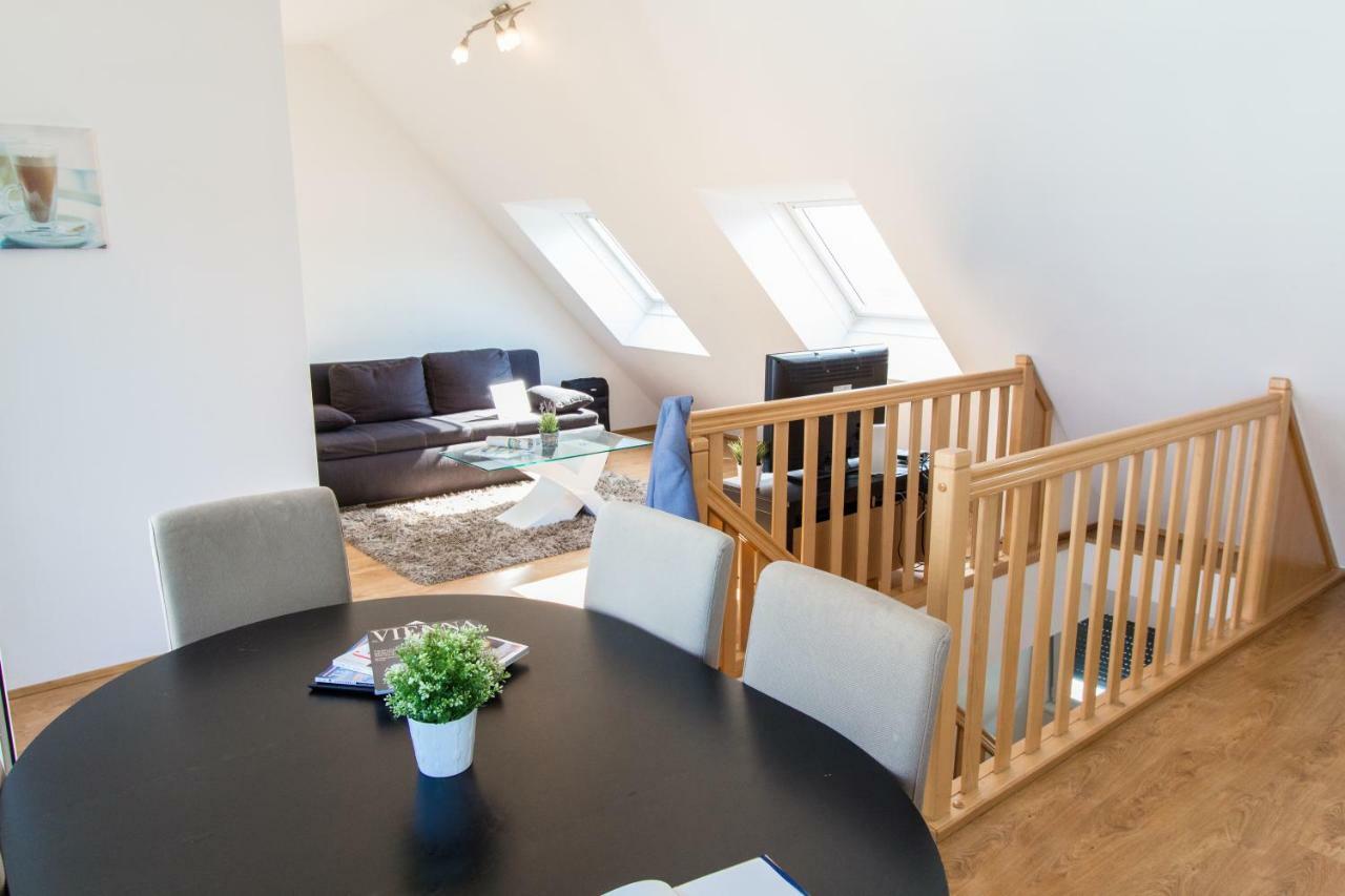Apartment Mandlgasse I Contactless Check-In Wenen Buitenkant foto