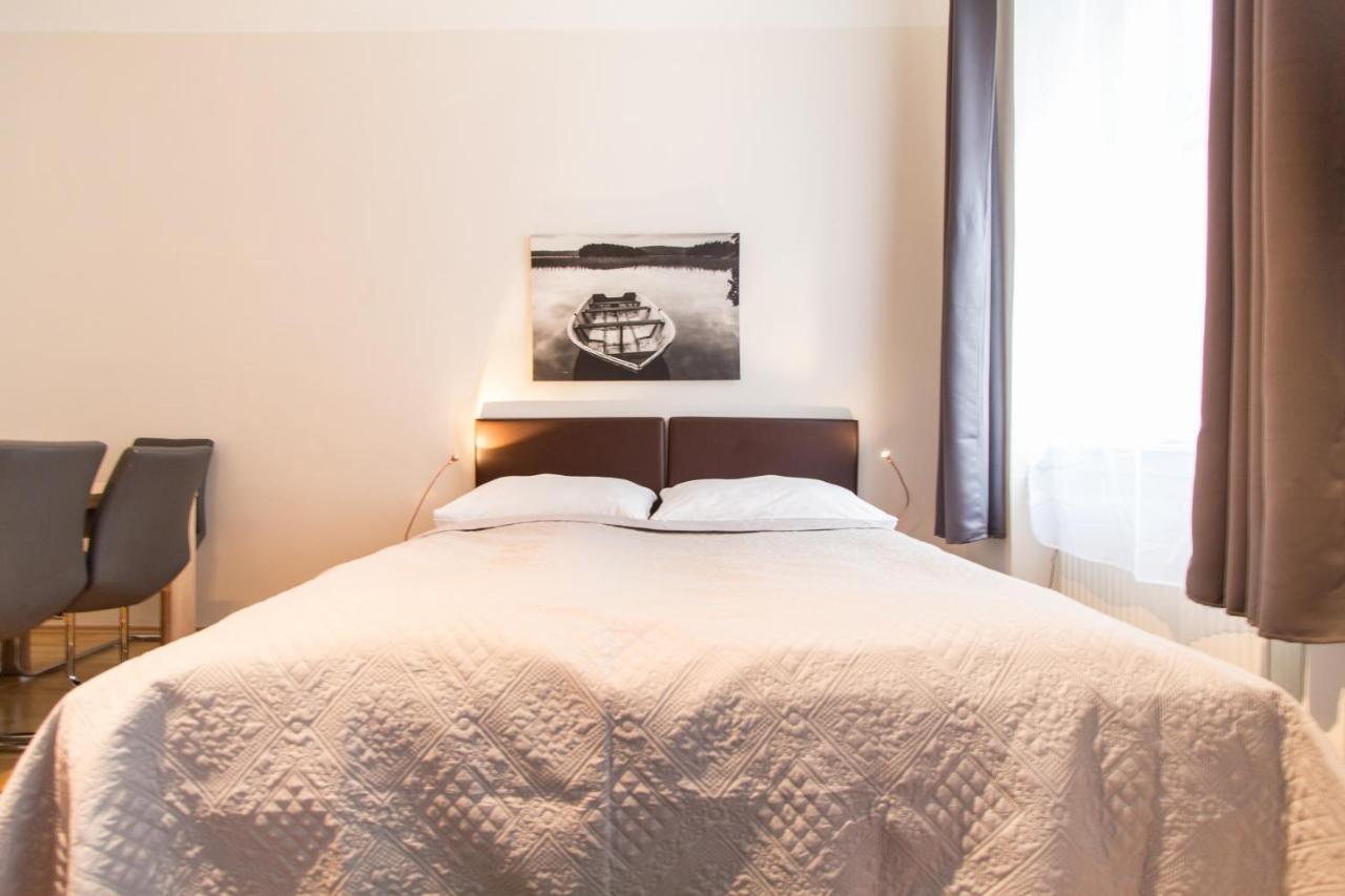 Apartment Mandlgasse I Contactless Check-In Wenen Buitenkant foto